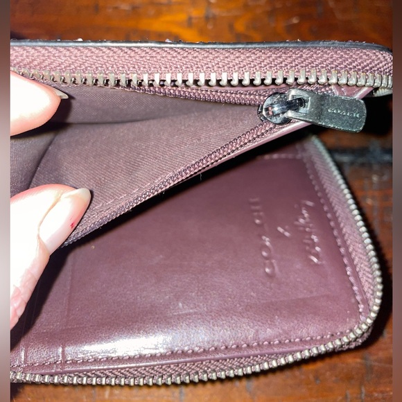 Coach X Keith Haring small zip around leather multi glitter wallet G/EC ~ - Picture 3 of 16